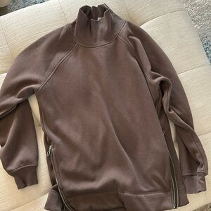 Athleta sweatshirt